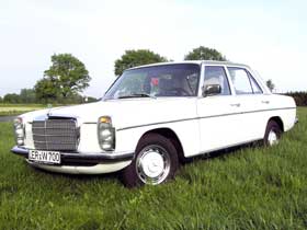  Mercedes W 115 / 200 D 